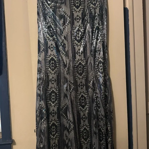 Crazy Train Black and Silver Geometric A-Line Skirt - Picture 1 of 6